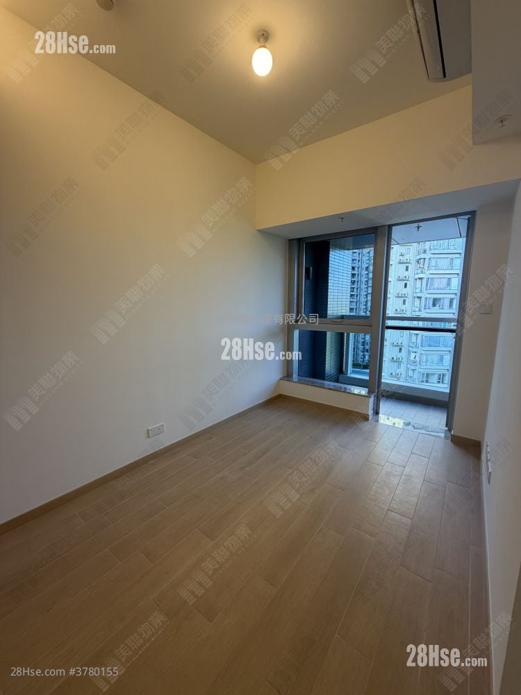 The Parkland Rental 2 Bedrooms 449 ft²