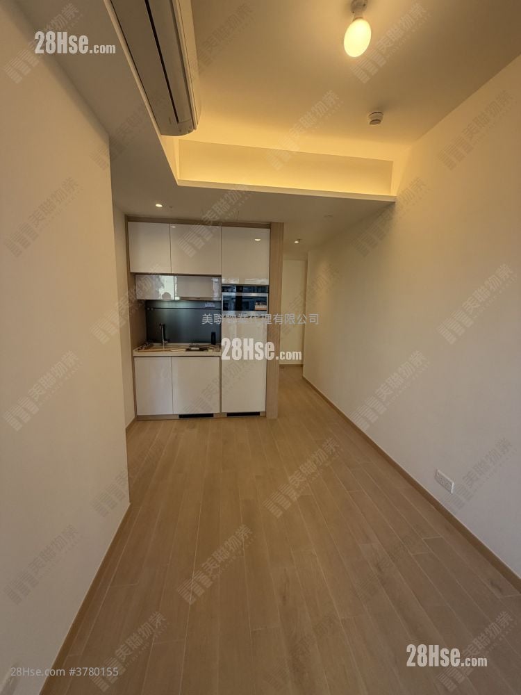 The Parkland Rental 2 Bedrooms 449 ft²