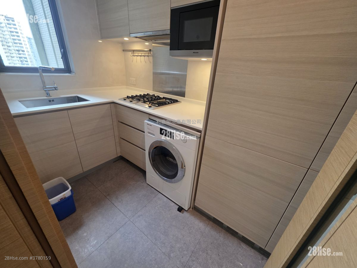 Mantin Heights Rental 2 Bedrooms , 1 Bathroom 565 ft²