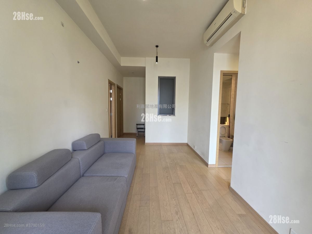 Mantin Heights Rental 2 Bedrooms , 1 Bathroom 565 ft²