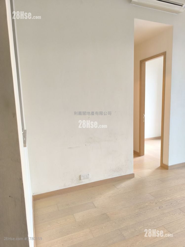 Mantin Heights Rental 2 Bedrooms , 1 Bathroom 565 ft²