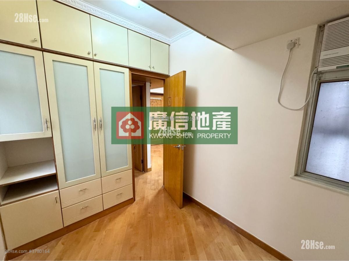 Cheung Fu Mansion Rental 2 Bedrooms , 1 Bathroom 321 ft²
