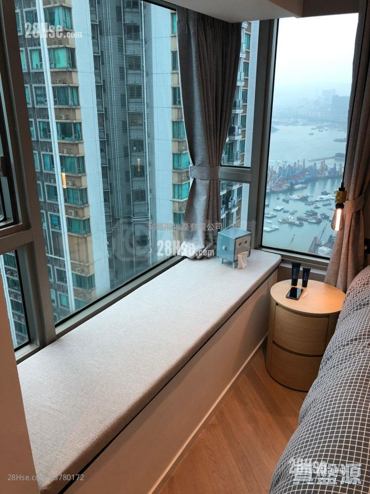 擎天半岛 售盘 2 房 , 2 浴室 808 平方尺
