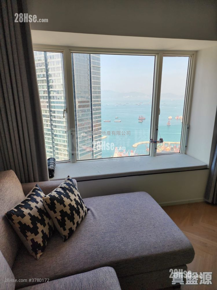 擎天半岛 售盘 2 房 , 2 浴室 808 平方尺