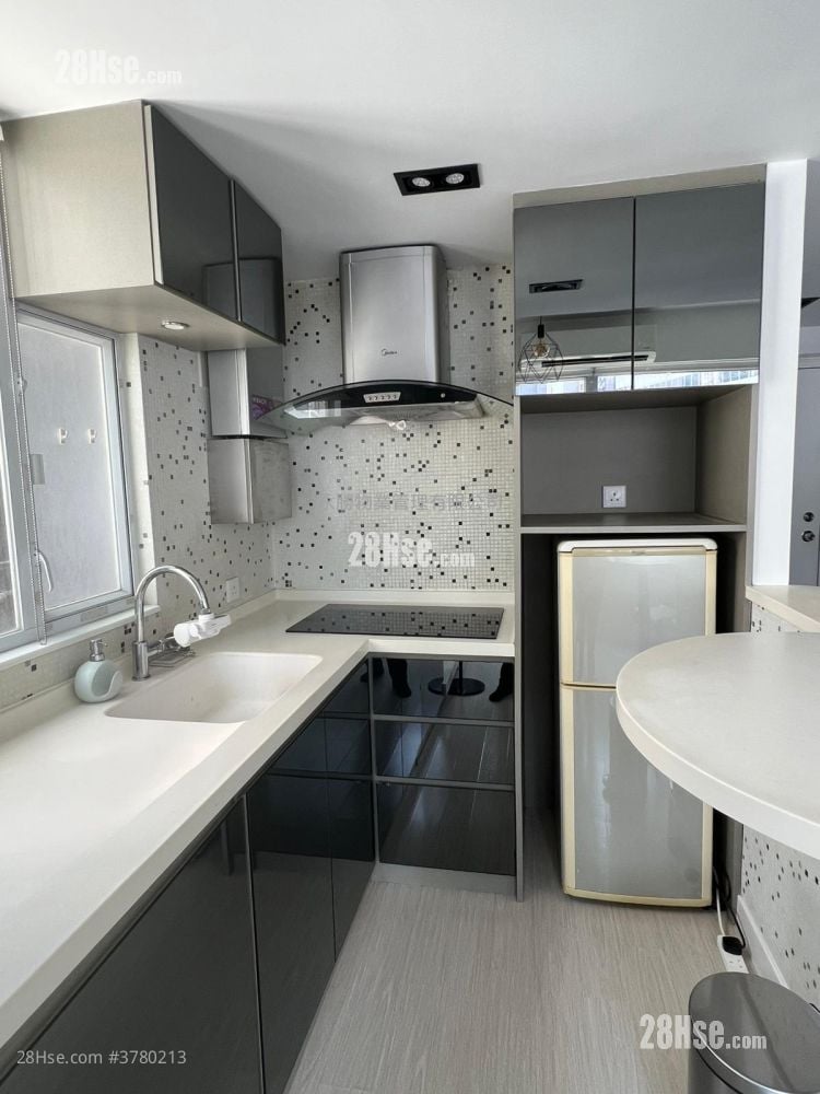 置安大厦 租盘 2 房 , 1 浴室 465 平方尺