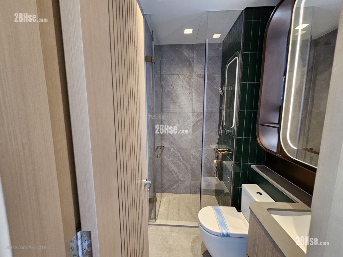 瑜悦 租盘 1 房 , 1 浴室 350 平方尺