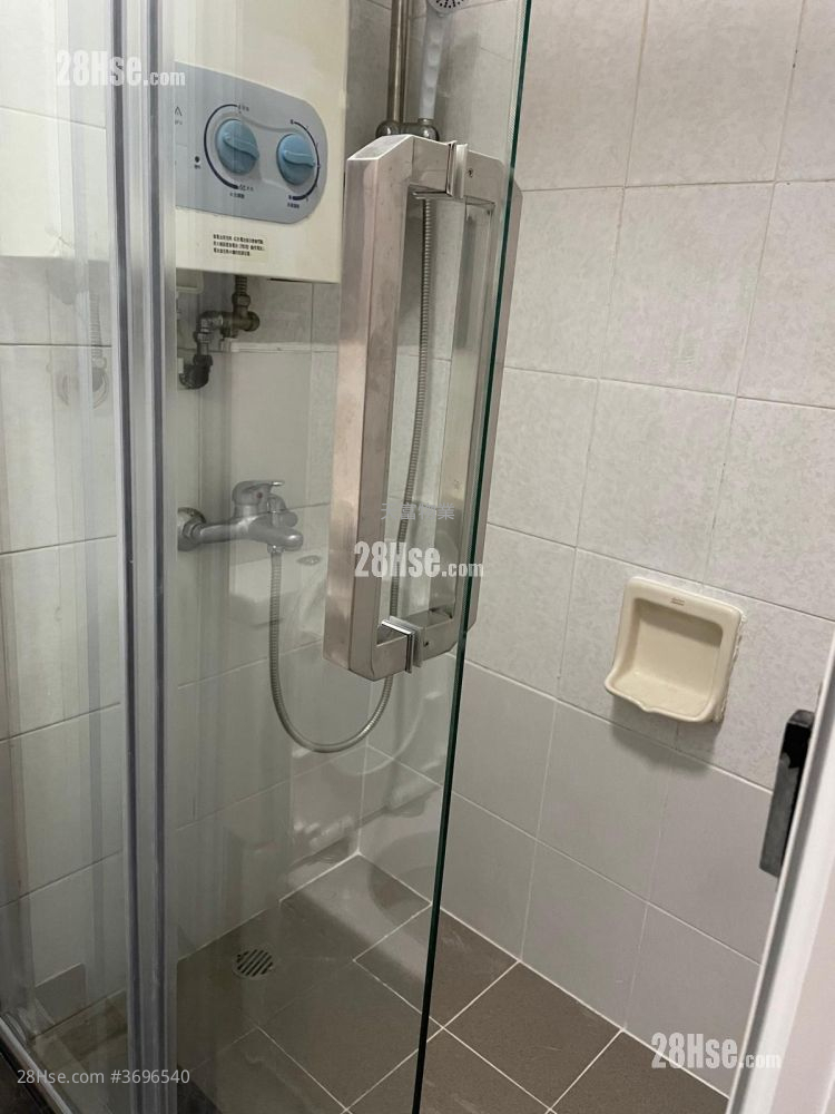 Po Wai Building Sell 2 Bedrooms , 1 Bathroom 262 ft²