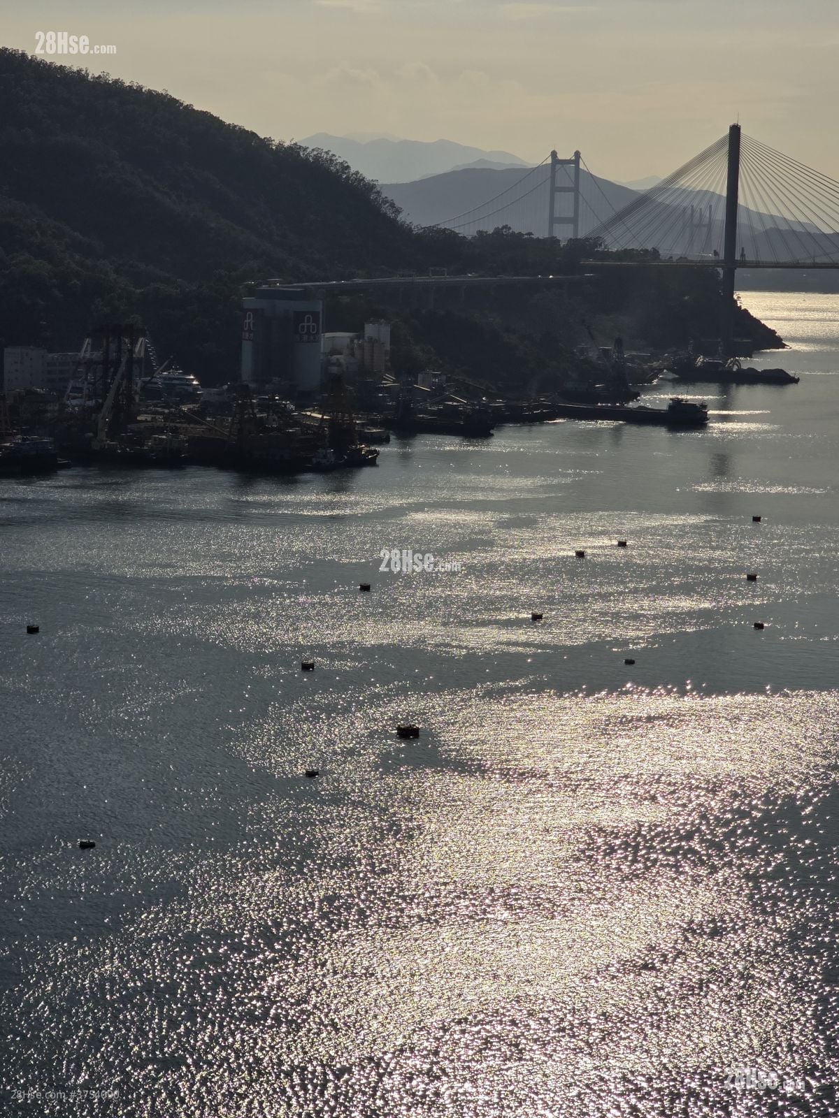 壹號九龍山頂 售盤 4 房 , 3 浴室 973 平方呎