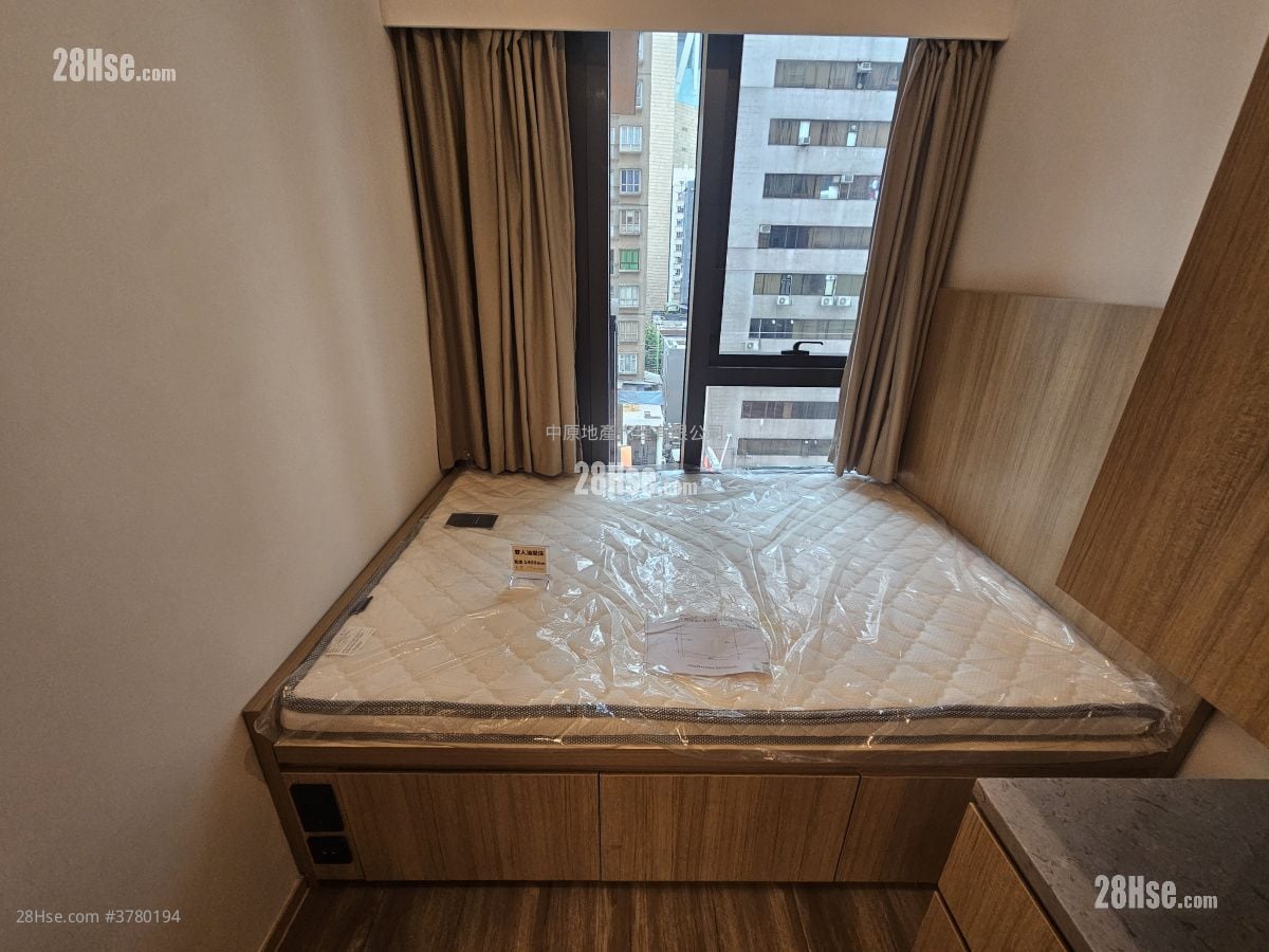 Bright Moon Rental 1 Bedroom , 1 Bathroom 337 ft²