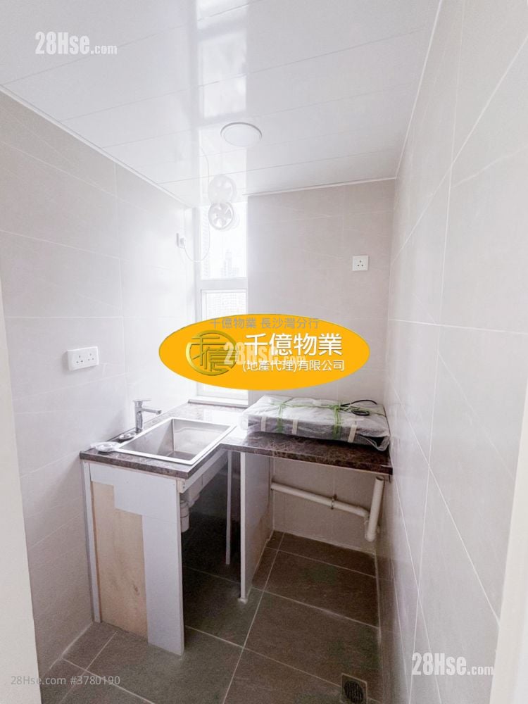 Nam Chong Estate Sell Studio , 1 Bathroom 267 ft²