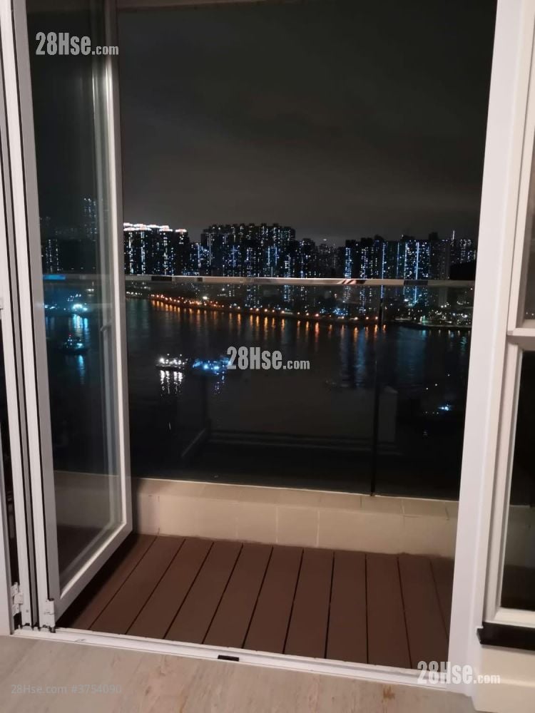 壹號九龍山頂 售盤 4 房 , 3 浴室 973 平方呎