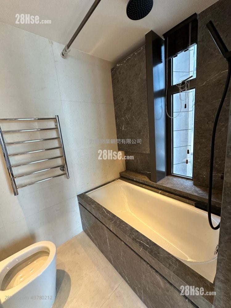 瀚然 售盘 3 房 , 2 浴室 916 平方尺