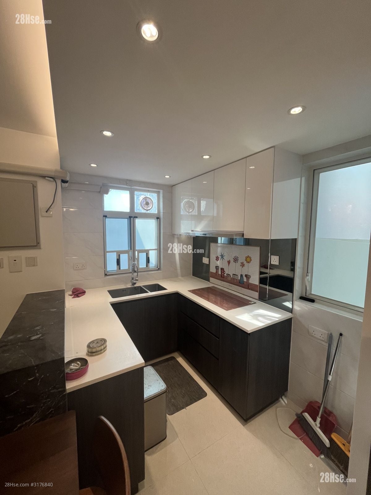 村屋 租盘 2 房 , 1 浴室 1,170 平方尺