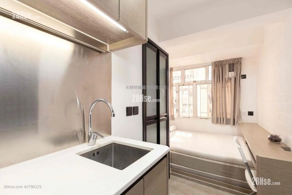 Diamond Mansion Sell 4 Bedrooms , 4 Bathrooms