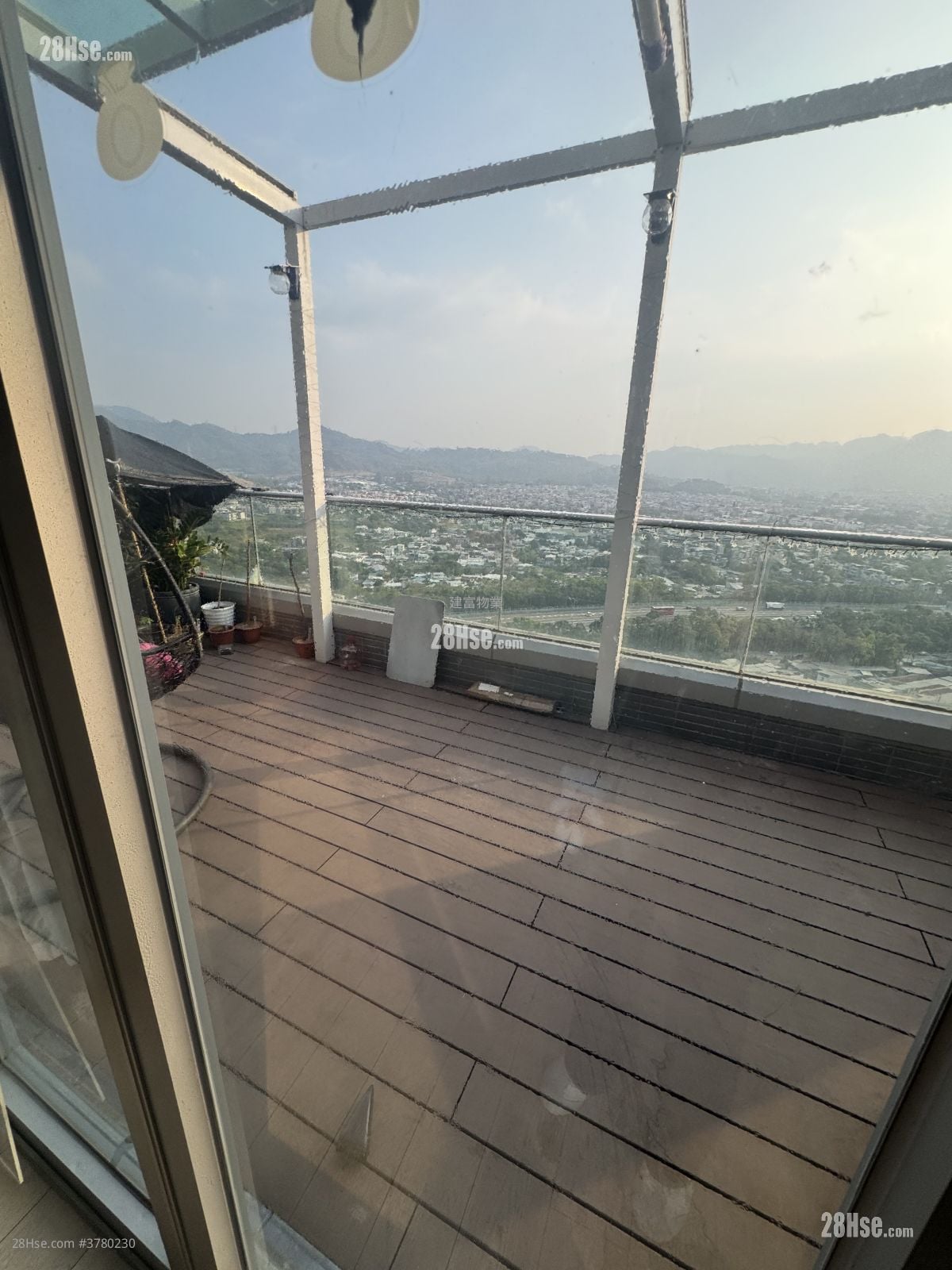 尚悦 租盘 3 房 , 3 浴室 950 平方尺