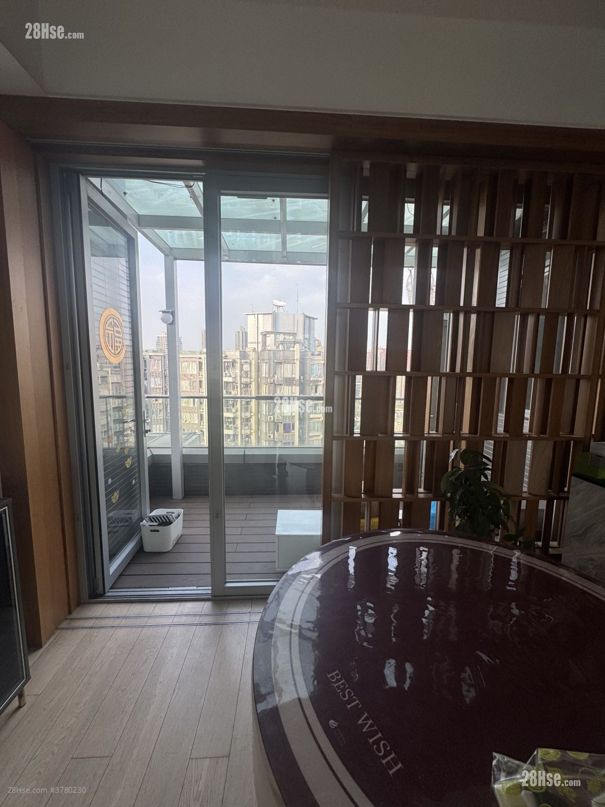 尚悦 租盘 3 房 , 3 浴室 950 平方尺