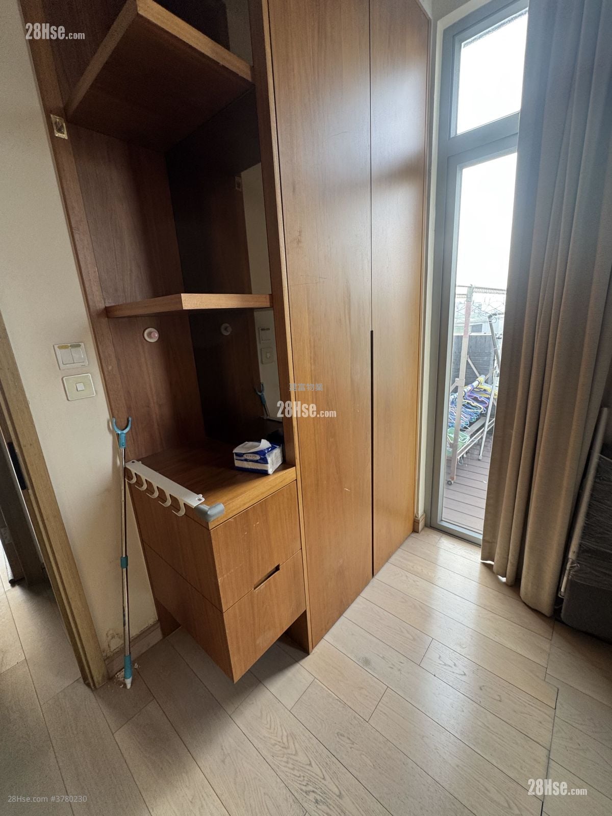 尚悦 租盘 3 房 , 3 浴室 950 平方尺