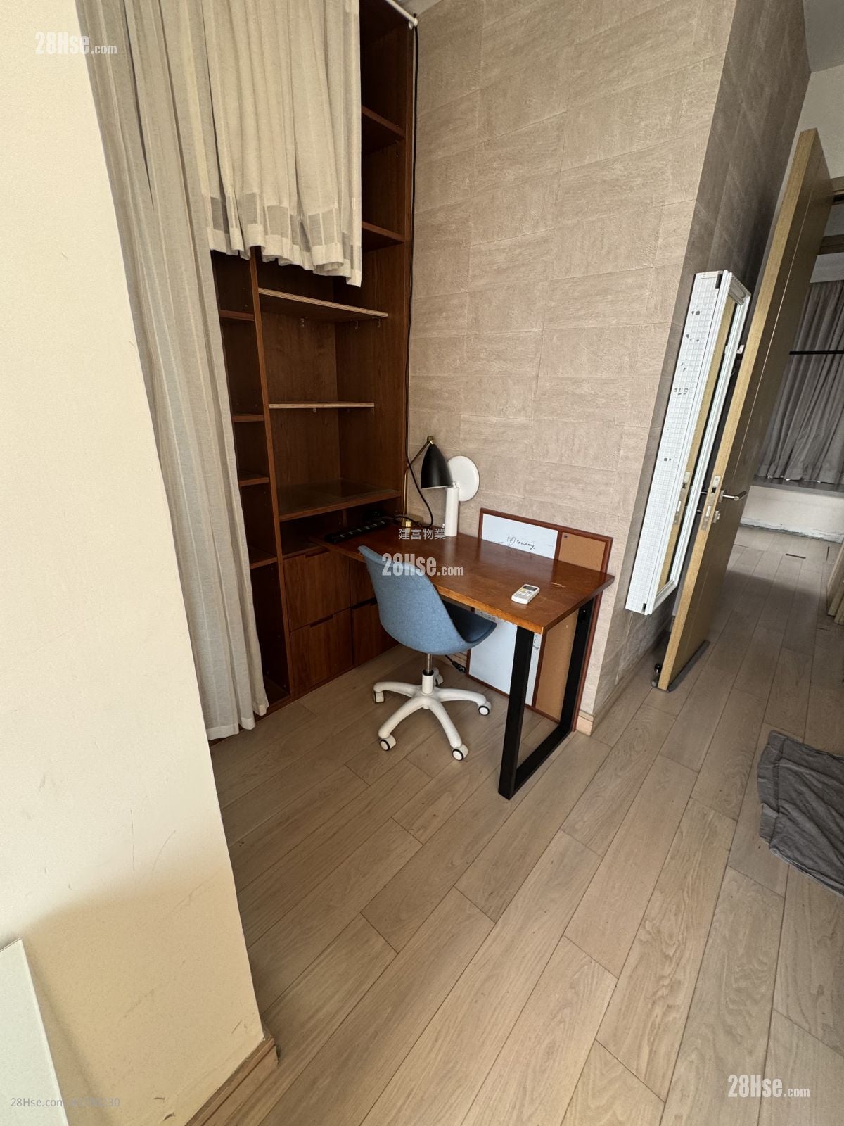 尚悦 租盘 3 房 , 3 浴室 950 平方尺