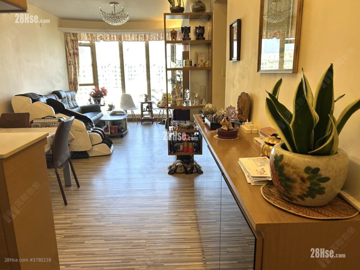 雅涛居 售盘 3 房 , 2 浴室 785 平方尺