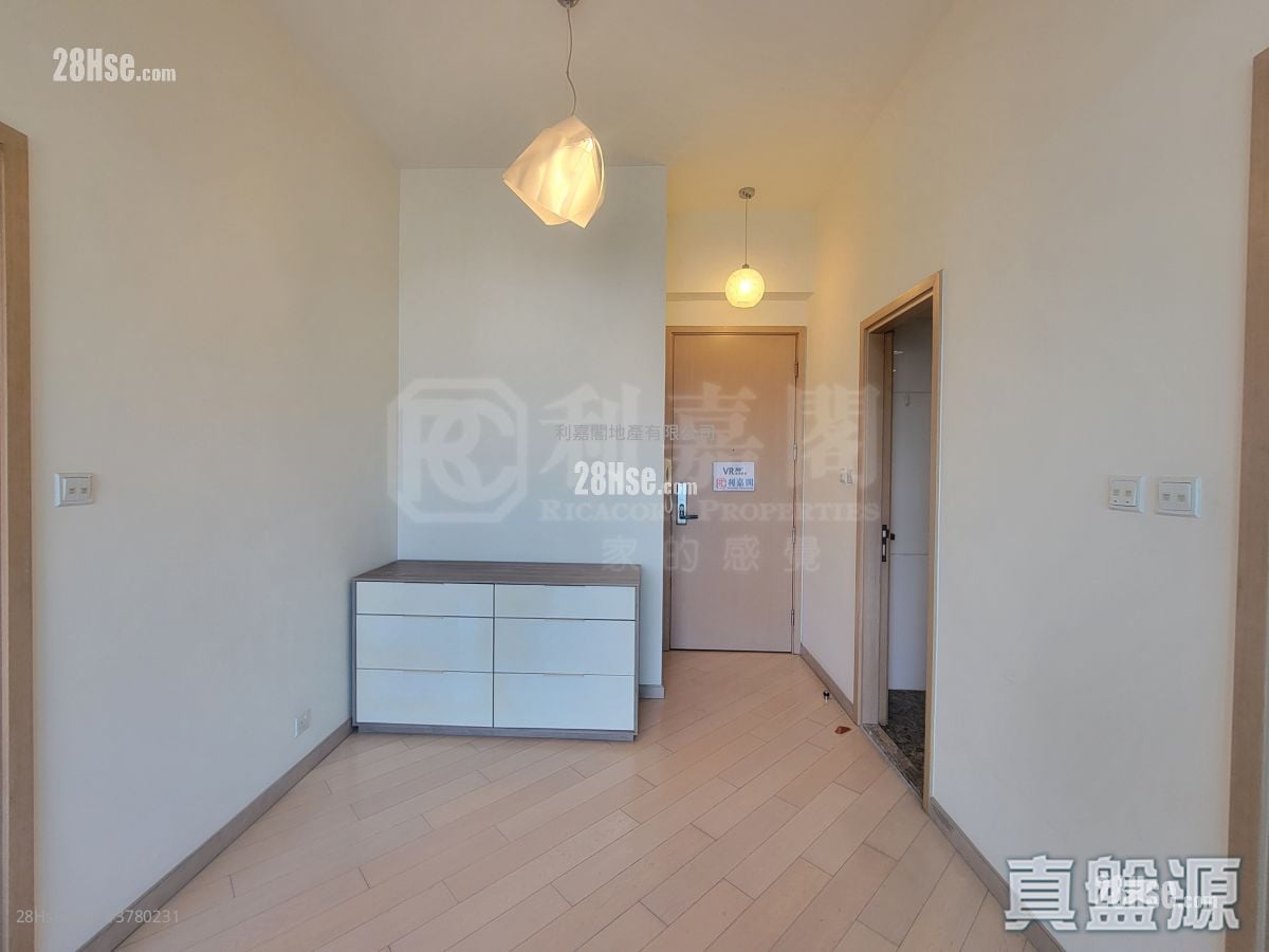 Lime Stardom Sell 1 Bedroom 386 ft²