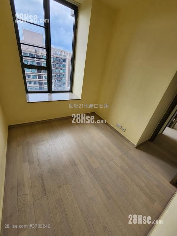 逸峯 售盘 2 房 , 1 浴室 453 平方尺