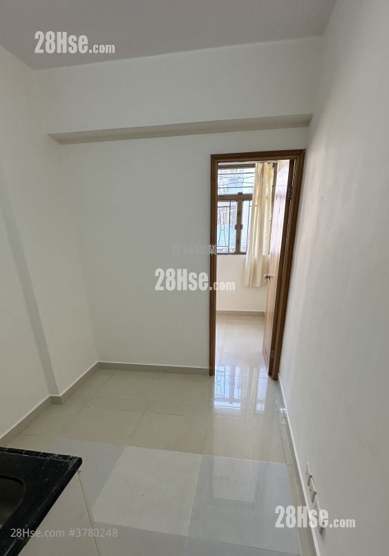 鸿昌楼 租盘 1 房 , 1 浴室 200 平方尺