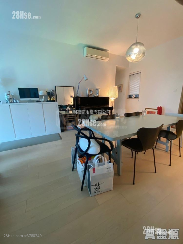 满名山 售盘 4 房 , 4 浴室 1,398 平方尺