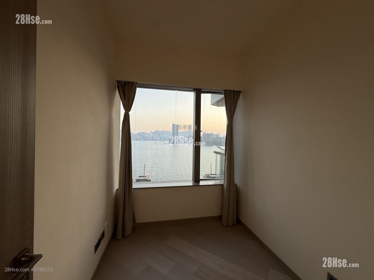 Pano Harbour Rental 4 Bedrooms , 2 Bathrooms 784 ft²