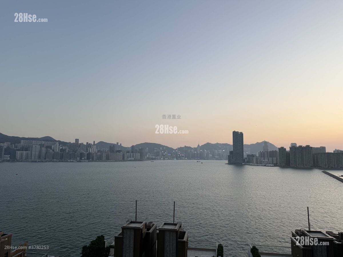 Pano Harbour Rental 4 Bedrooms , 2 Bathrooms 784 ft²