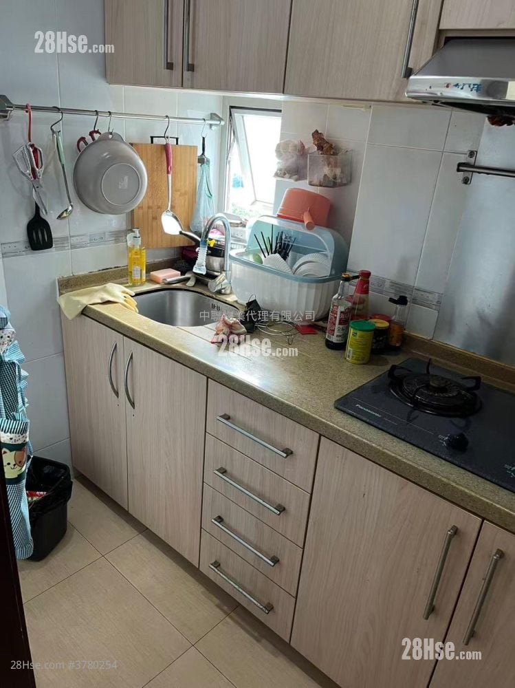 Mayfair Gardens Sell 432 ft²