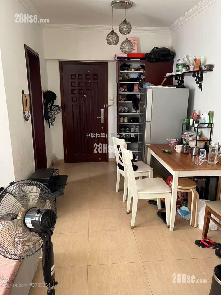 Mayfair Gardens Sell 432 ft²