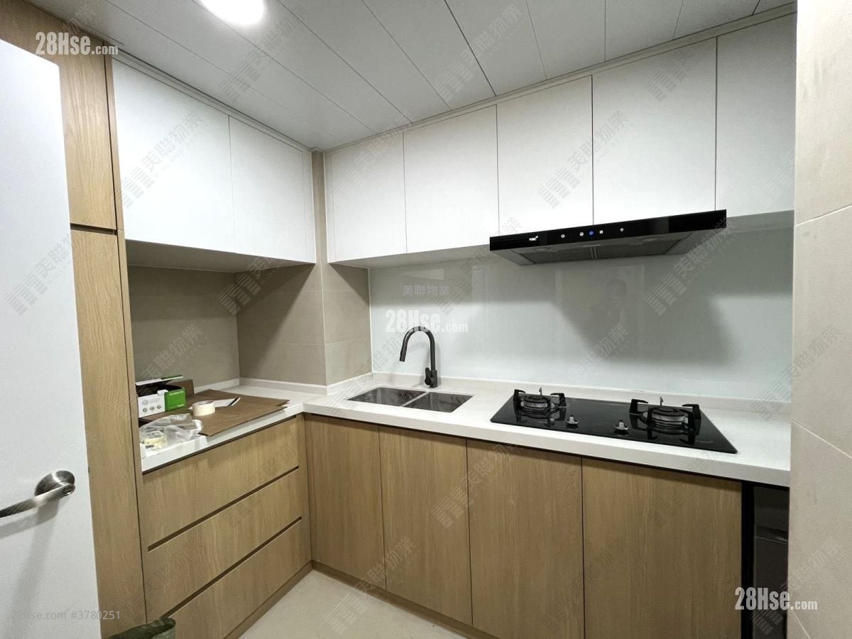 海滨花园 售盘 3 房 , 2 浴室 665 平方尺