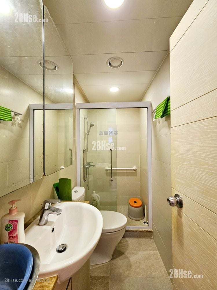 Spring Garden Mansion Rental 1 Bedroom , 1 Bathroom 276 ft²