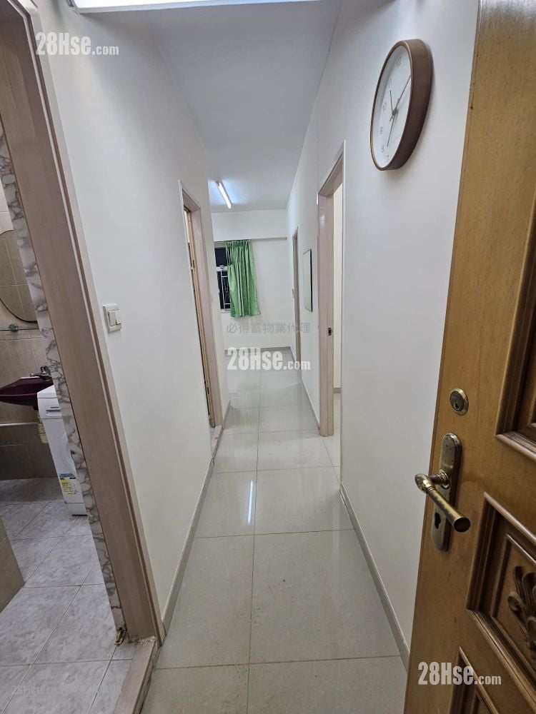 Ko Mong Building Rental 2 Bedrooms , 1 Bathroom