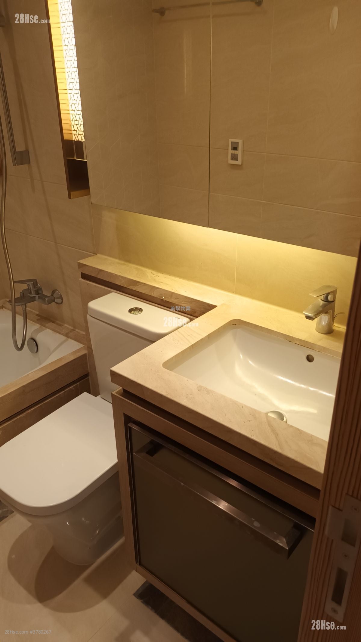 天寰 售盘 2 房 , 1 浴室 504 平方尺