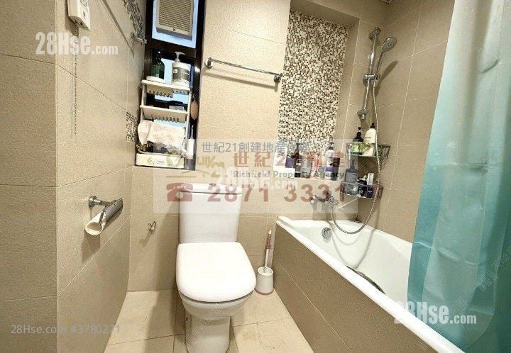 Euston Court Sell 3 Bedrooms , 2 Bathrooms 775 ft²