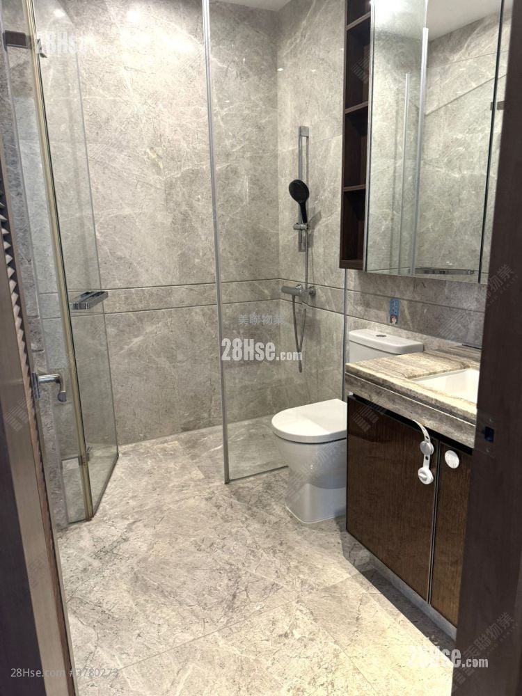 Aurora Rental 3 Bedrooms , 2 Bathrooms 985 ft²