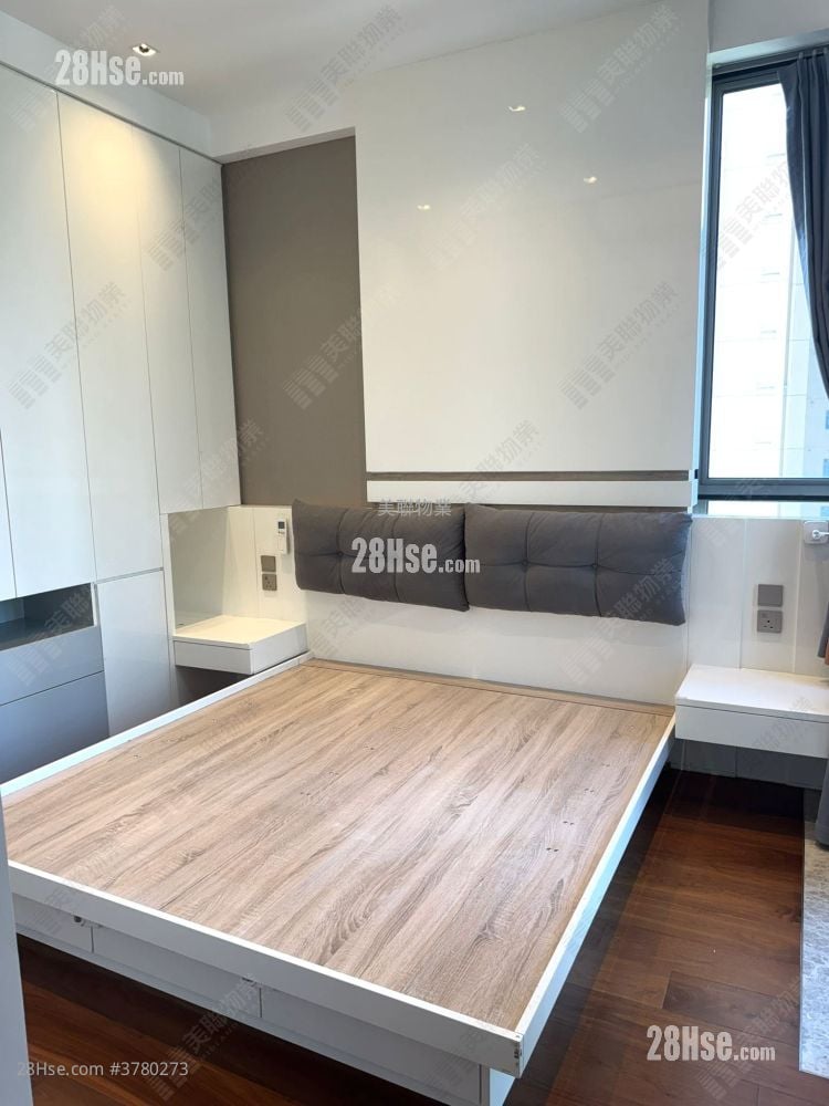 Aurora Rental 3 Bedrooms , 2 Bathrooms 985 ft²