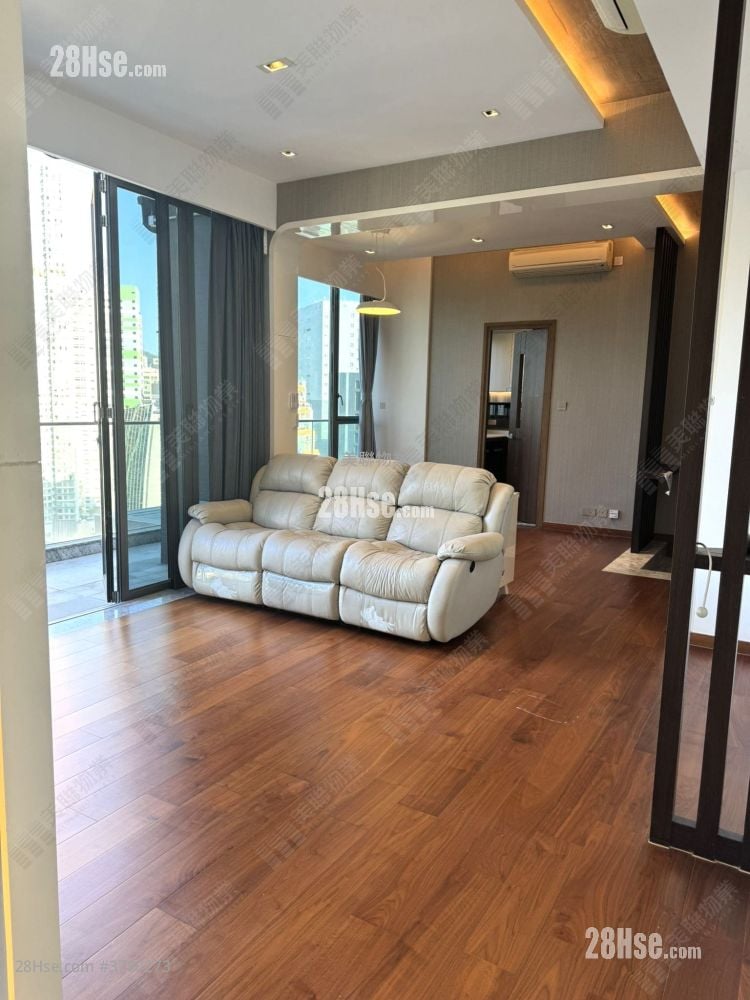 Aurora Rental 3 Bedrooms , 2 Bathrooms 985 ft²