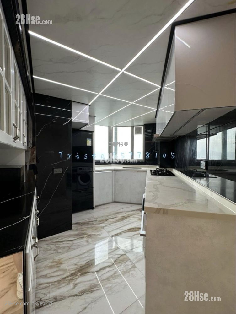 Caribbean Coast Sell 918 ft²