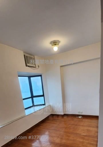 Connaught Garden Sell 1 Bedroom , 1 Bathroom 340 ft²