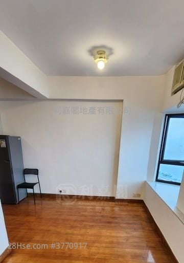 Connaught Garden Sell 1 Bedroom , 1 Bathroom 340 ft²