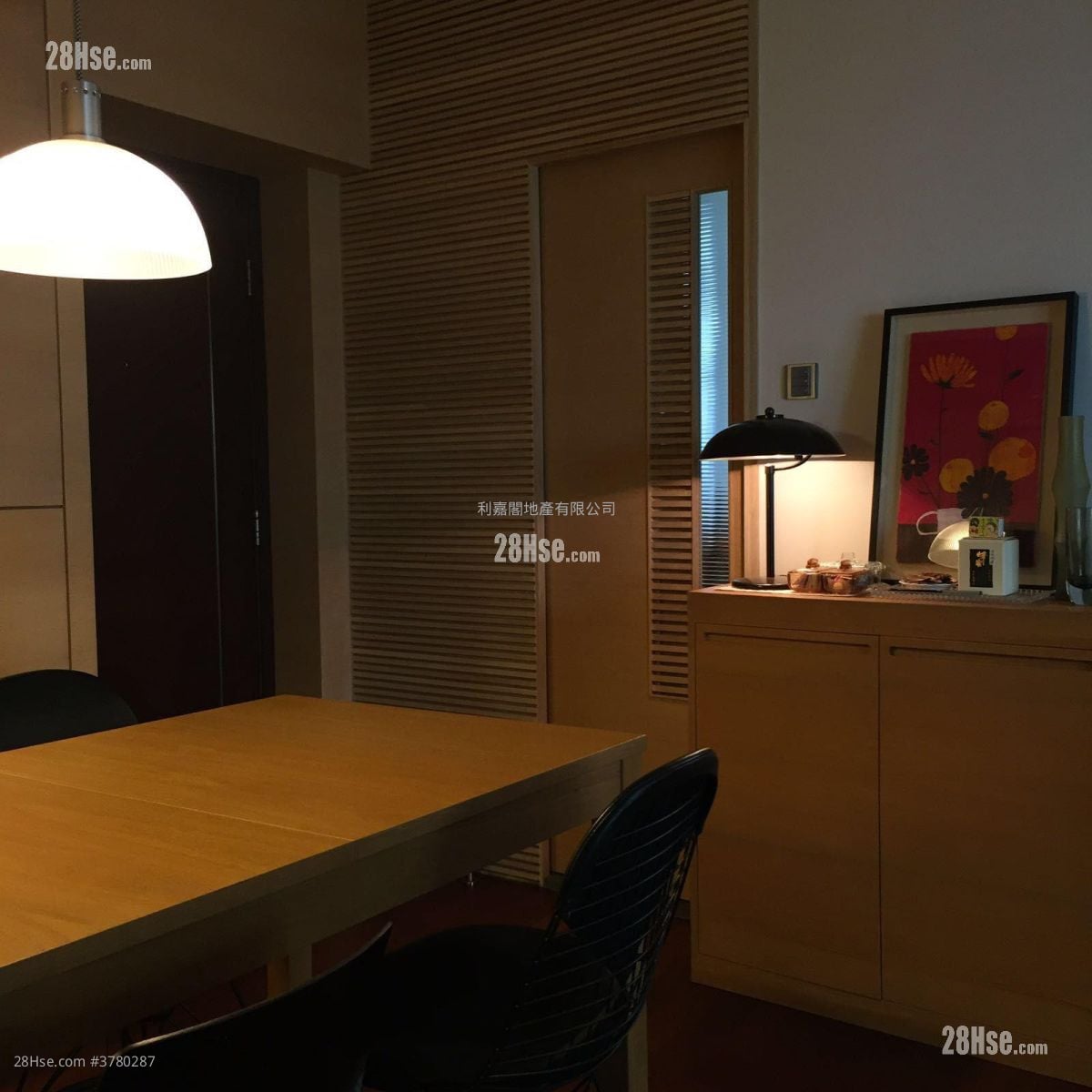 Grand Scholar Sell 3 Bedrooms , 2 Bathrooms 602 ft²