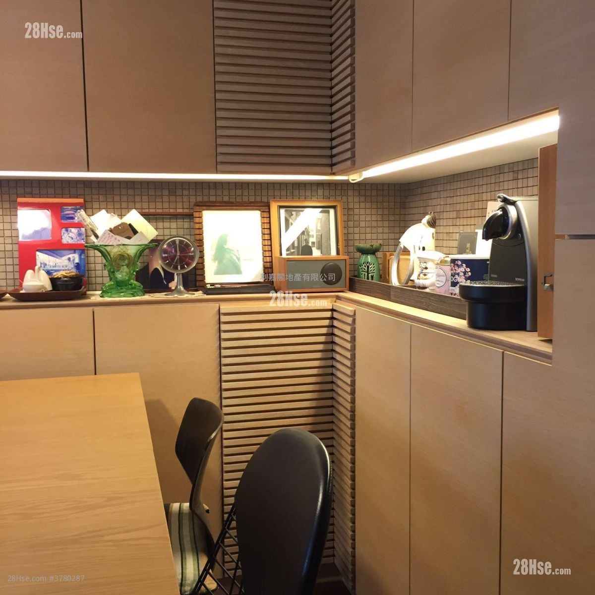 Grand Scholar Sell 3 Bedrooms , 2 Bathrooms 602 ft²