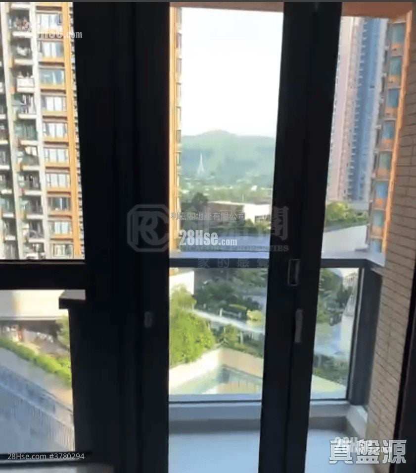 The YOHO Hub 售盘 1 房 348 平方尺