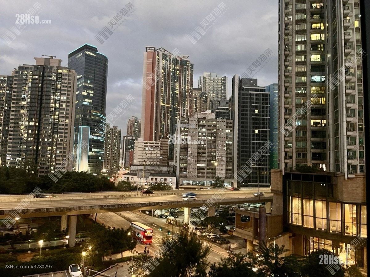 柏傲湾 售盘 2 房 499 平方尺