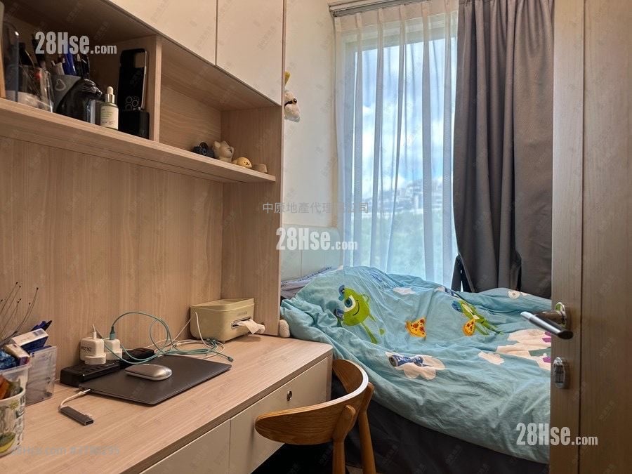 名日九肚山 售盘 3 房 767 平方尺