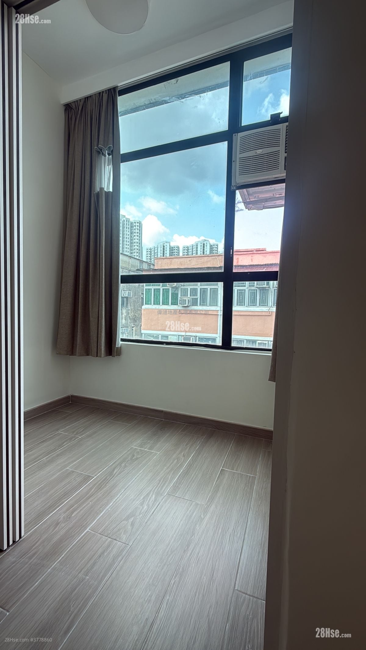 Chinese Mansion Rental 1 Bedroom , 1 Bathroom 150 ft²