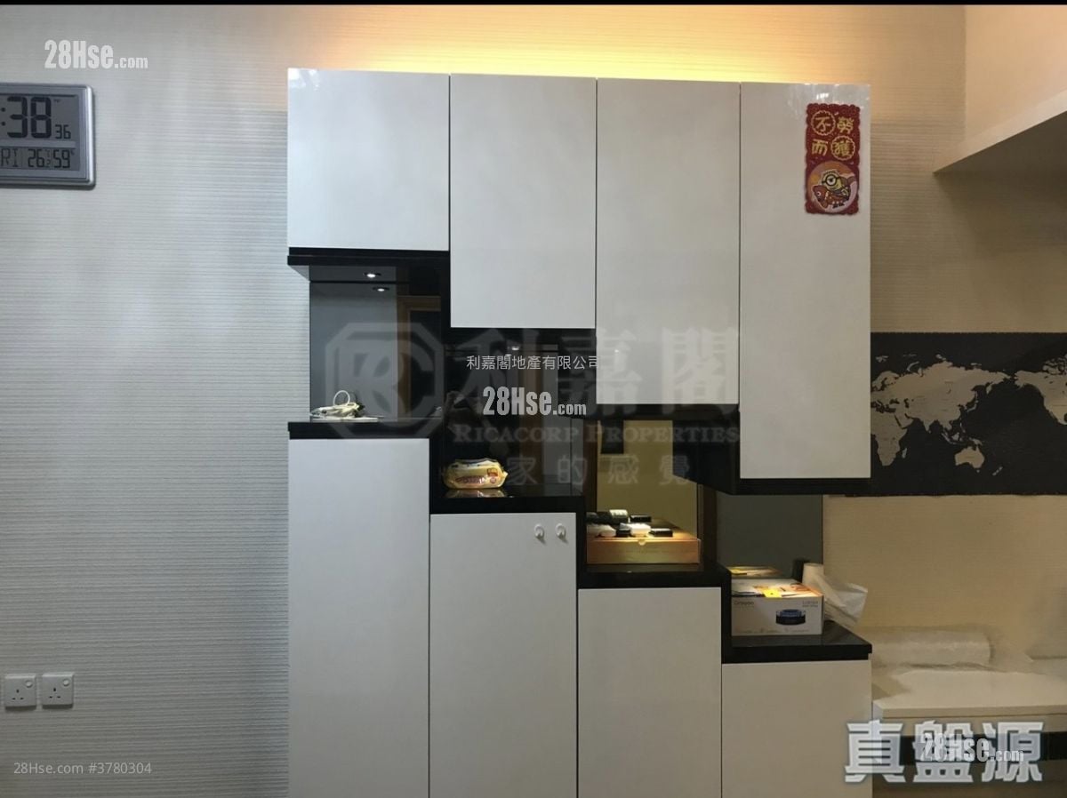 Chelsea Court Sell 1 Bedroom 360 ft²