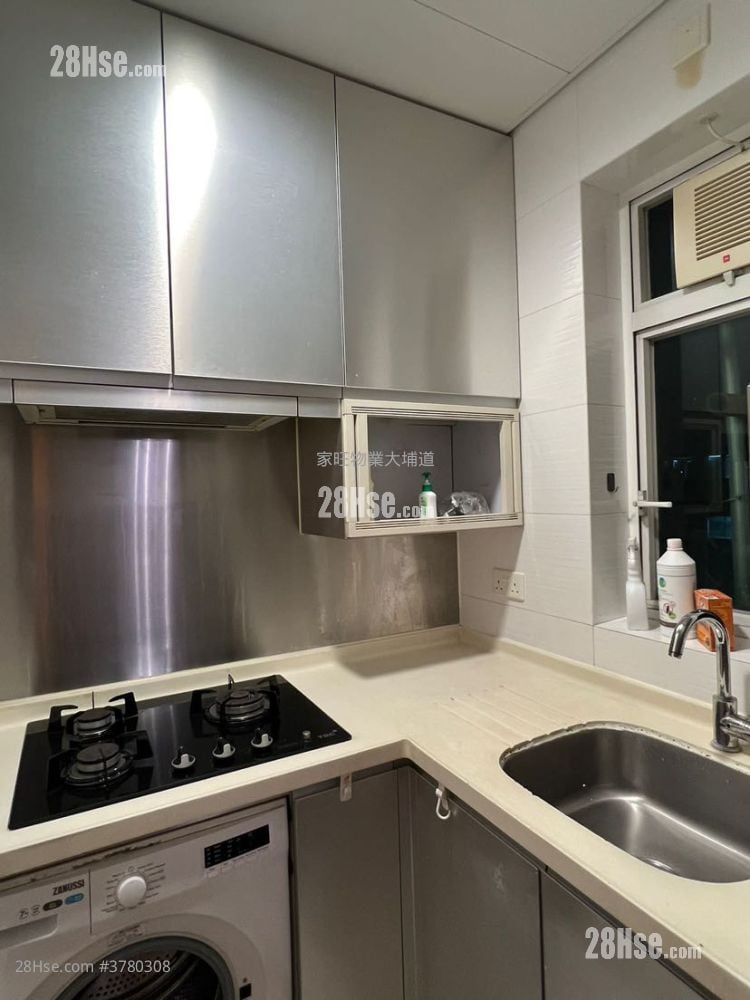 MOD 595 售盘 2 房 , 1 浴室 483 平方尺